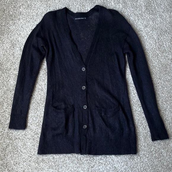 Abercrombie & Fitch Sweaters - Abercrombie and Fitch women’s lightweight cardigan. Size medium.